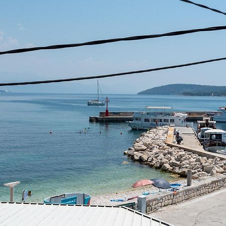 Beach Apartman Marela Slatine Esterno foto
