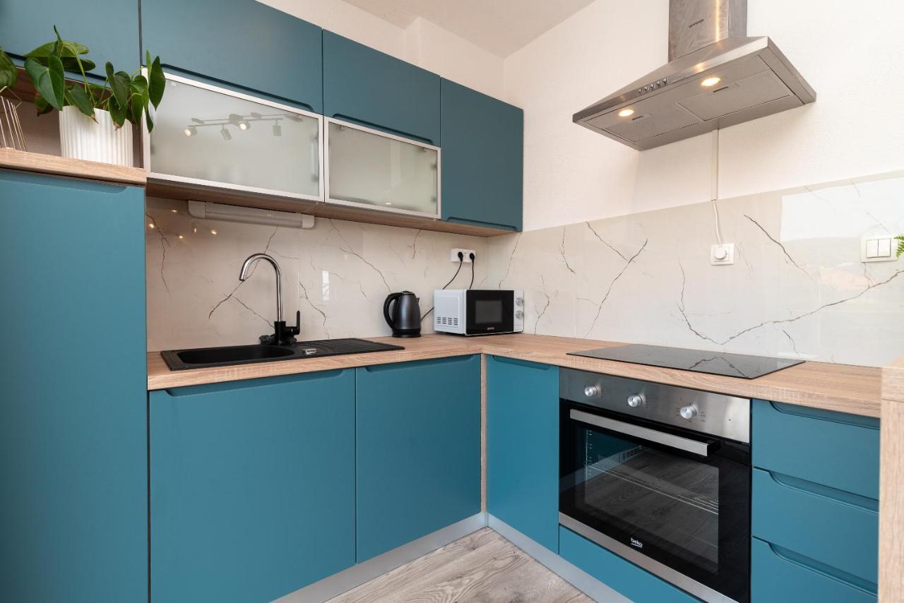 Beach Apartman Marela Slatine Esterno foto