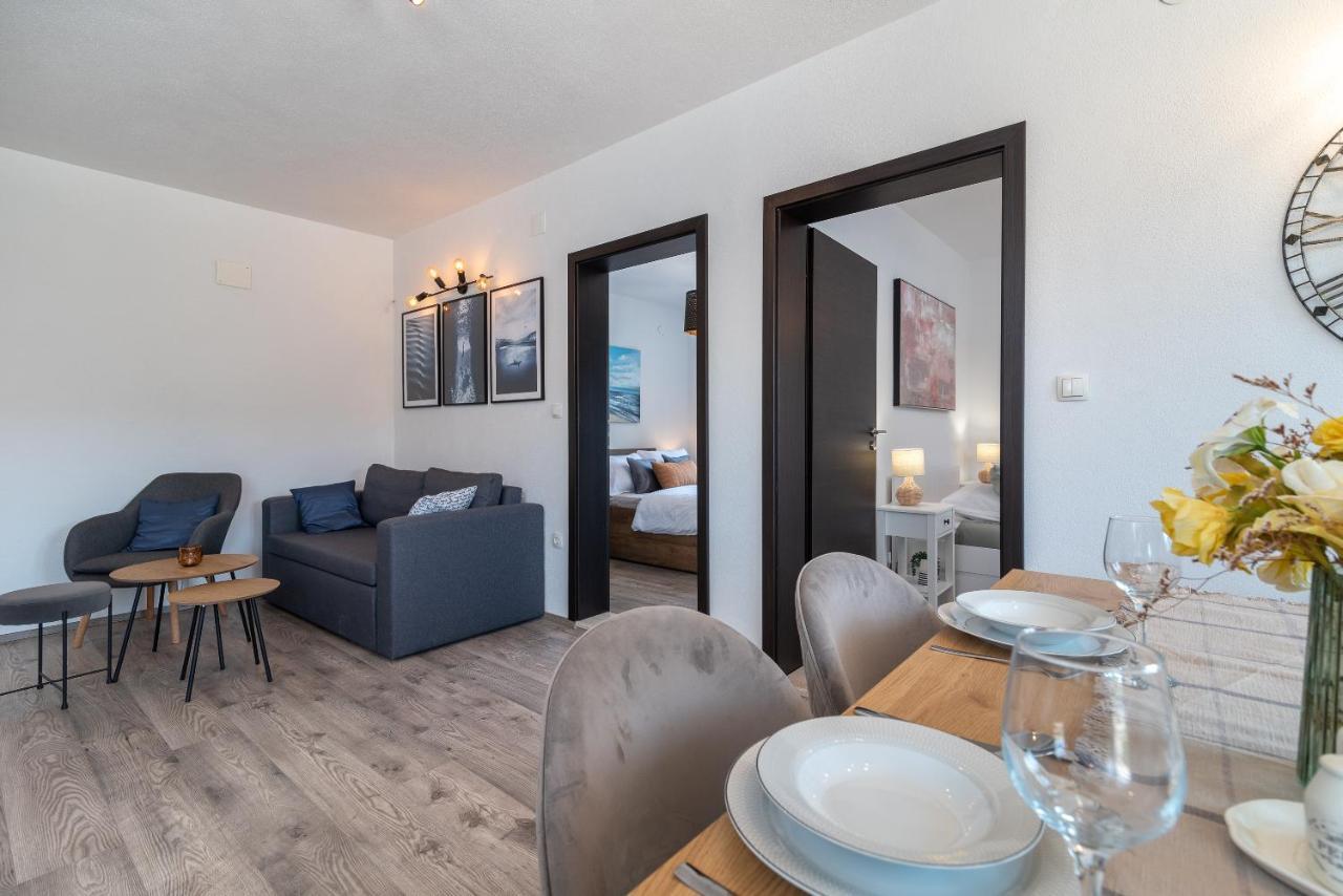 Beach Apartman Marela Slatine Esterno foto