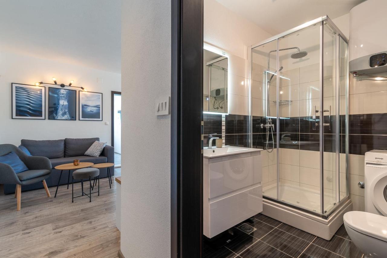 Beach Apartman Marela Slatine Esterno foto
