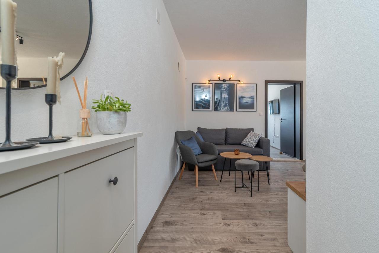 Beach Apartman Marela Slatine Esterno foto